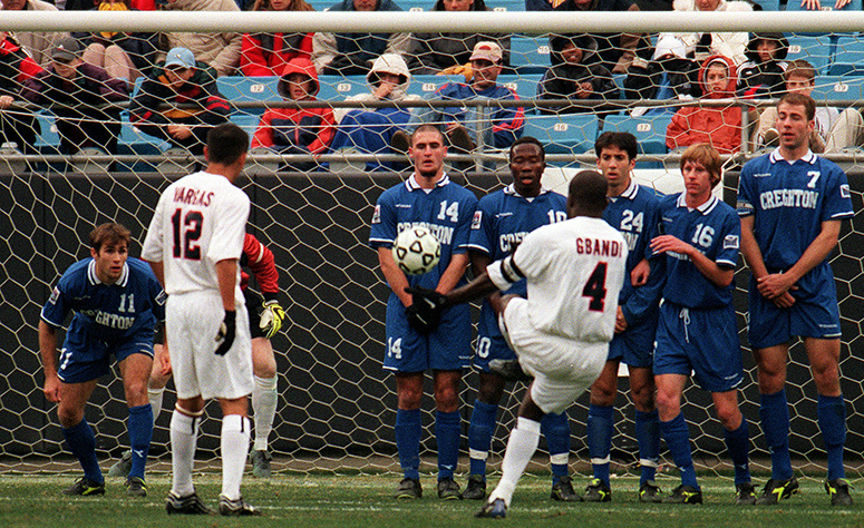Twenty years later, Chris Gbandi still savors UConn's 2000 national title